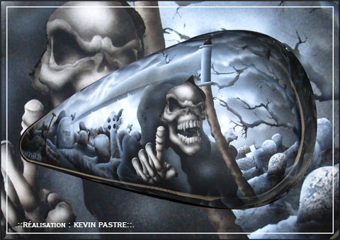 .::GRIM-REAPER demo01 : juin 2009 - a&eacute;rographe peinture custom - D&eacute;monstration sur r&eacute;servoir Harley Davidson::.